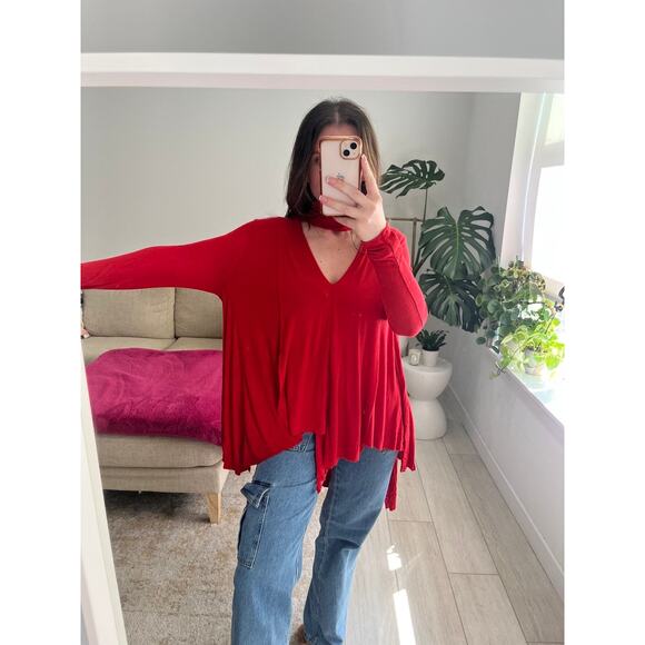 Free People Red Asymmetrical Cutout Sweater Size Medium - Picture 3 of 9